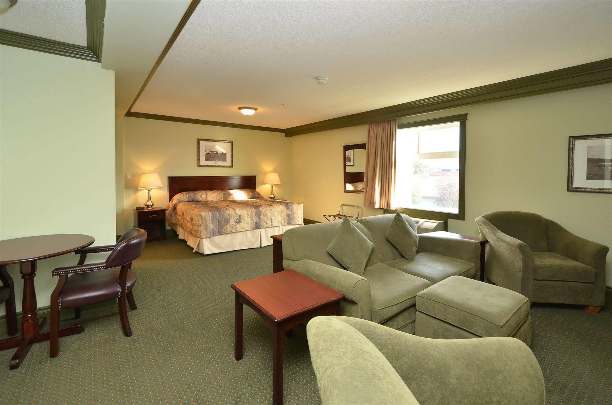 Big Lake Inn Slave Lake 外观 照片