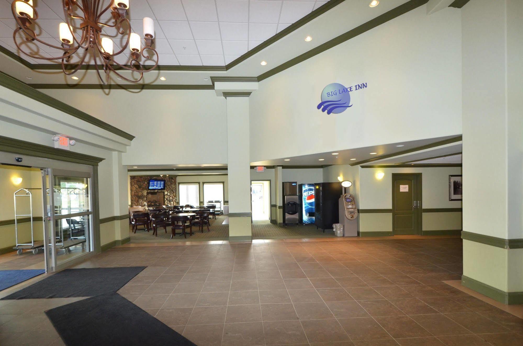 Big Lake Inn Slave Lake 外观 照片